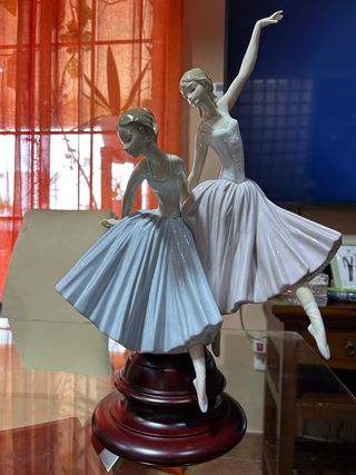 Figura Lladró Bailarinas