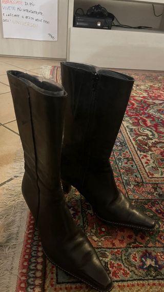 Stivali neri