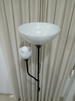 Lámpara de pie doble Ikea