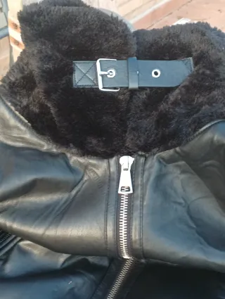 Cazadora Stradivarius Talla XS