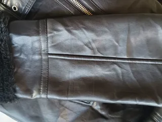 Cazadora Stradivarius Talla XS