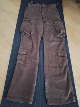 Lote 2 pantalones cargo marrones chica T.32