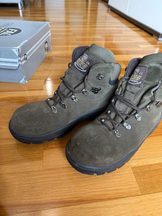 Botas de montaña FAL Chiruca