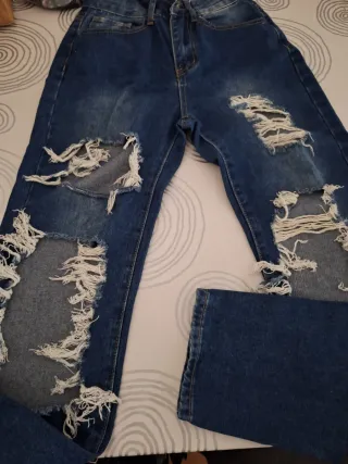 Pantalones vaqueros rotos chica Talla XS