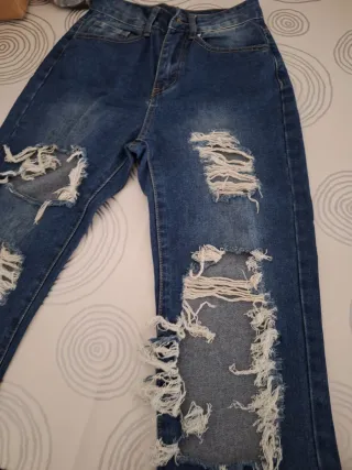Pantalones vaqueros rotos chica Talla XS