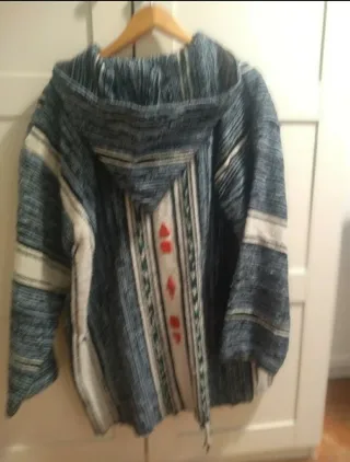 Chaquetón Étnico Marroquí,debe ser talla L. Ver me