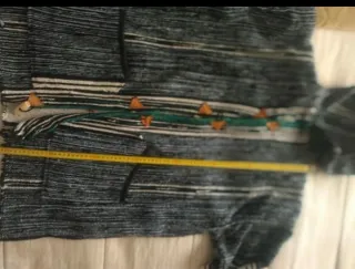 Chaquetón Étnico Marroquí,debe ser talla L. Ver me