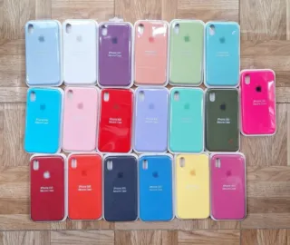 Custodia in silicone per iPhone XR