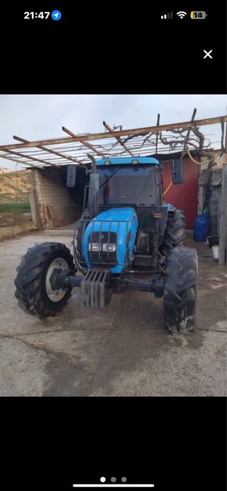 Tractor Landini 80 CV con aperos