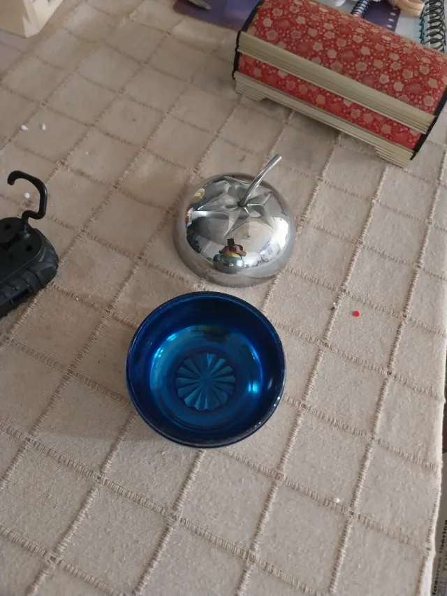 Azucarero Metálico Forma Manzana