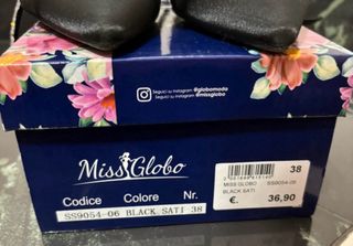 Tacchi Miss Globe neri con strass