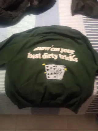 Sudadera verde oscuro con bolsillo