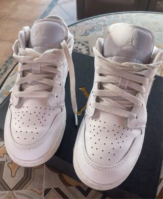 Scarpe Jordan Bianche