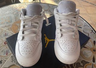 Scarpe Jordan Bianche