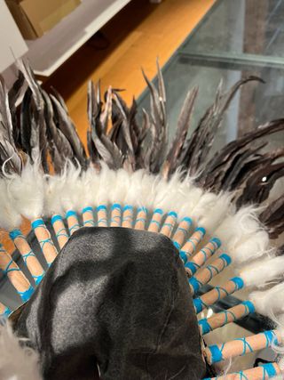 Penacho de plumas nativo americano