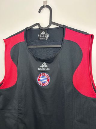 Camiseta sin mangas Adidas FC Bayern Talla M