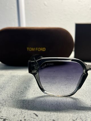 Gafas Tom Ford Grises