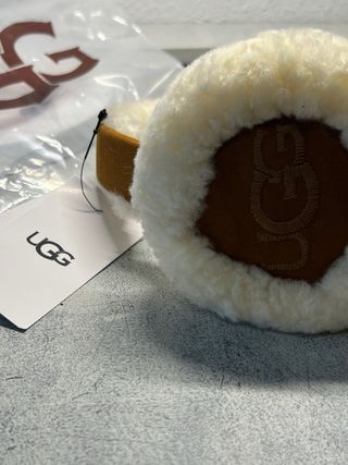 Orejeras UGG Beige y Marrón