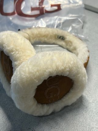 Orejeras UGG Beige y Marrón