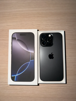 iPhone 16 Pro Grigio Siderale