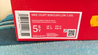 Nike Unisex Scarpe Bianche e Teal