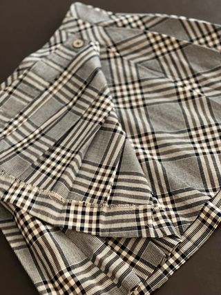 Gonna Zara a pieghe portafoglio