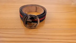 Cintura Gucci con fibbia GG