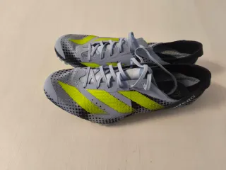 Zapatillas de clavos Adidas