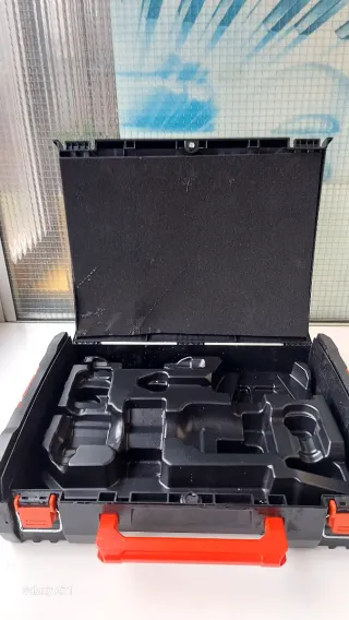 Cassetta per rivettatrice Milwaukee