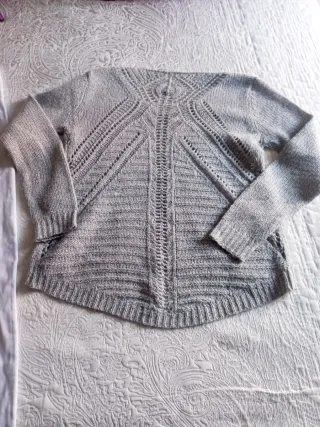 Pantalón blanco y jersey gris mujer T.38