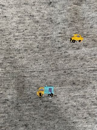 Camiseta gris bordada Talla S