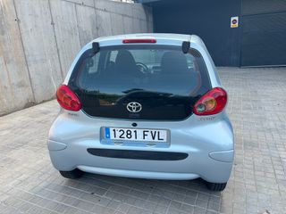 Toyota Aygo Automático