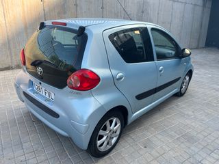 Toyota Aygo Automático