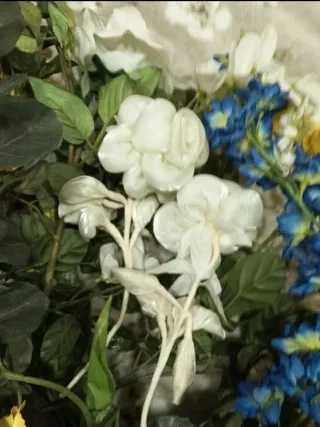 Fiori finti decorativi