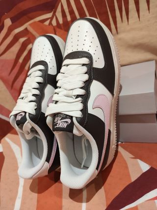 T. 42,5 Zapatillas Nike