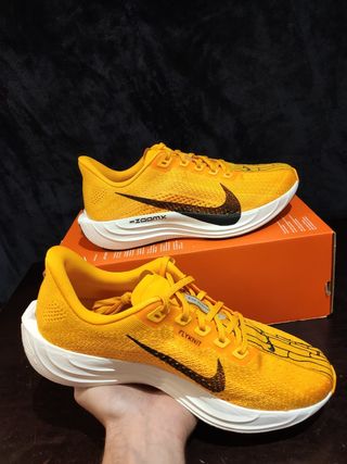 T. 40,5 Zapatillas Nike Pegasus Plus Lv8