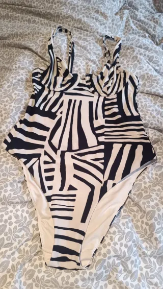 Bañador Etam Negro y Blanco Talla L