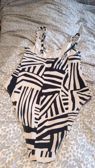 Bañador Etam Negro y Blanco Talla L