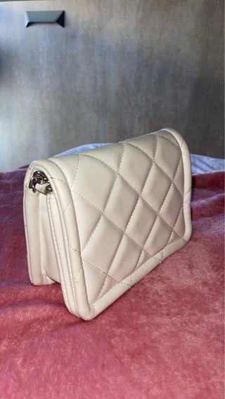 Bolso acolchado blanco