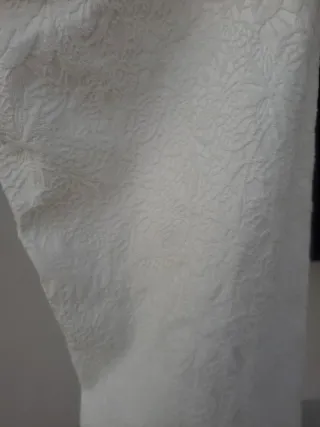 PantalónT 46 con etiquetas. Ver medidas