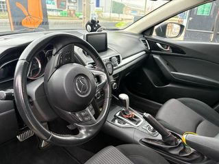 Mazda 3 2015