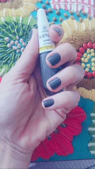 Manicura Brasileña.