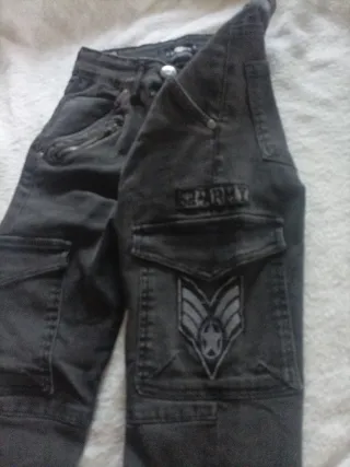 Pantalón Lois   Negro pitillo con bolsillos