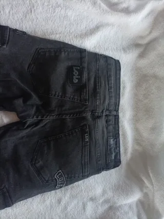 Pantalón Lois   Negro pitillo con bolsillos