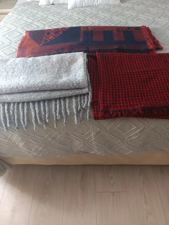 3 pañoletas de lana - 10€