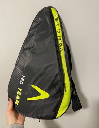 Pala de pádel NOX Silhouette IV + funda boomerang