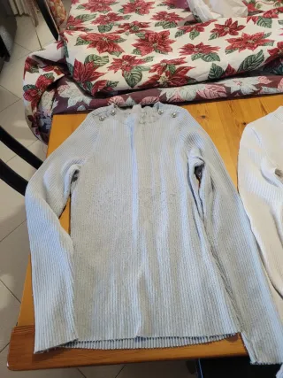 Set dolcevita grigio e bianco