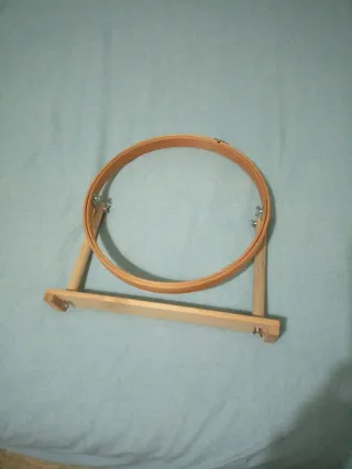 Bastidor de bordar de madera