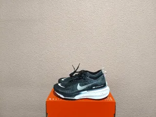 Nike ZoomX Invincible 3 T42