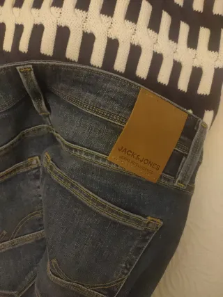 Camisa, Jersey y Pantalón. zara, mango, Jack Jones